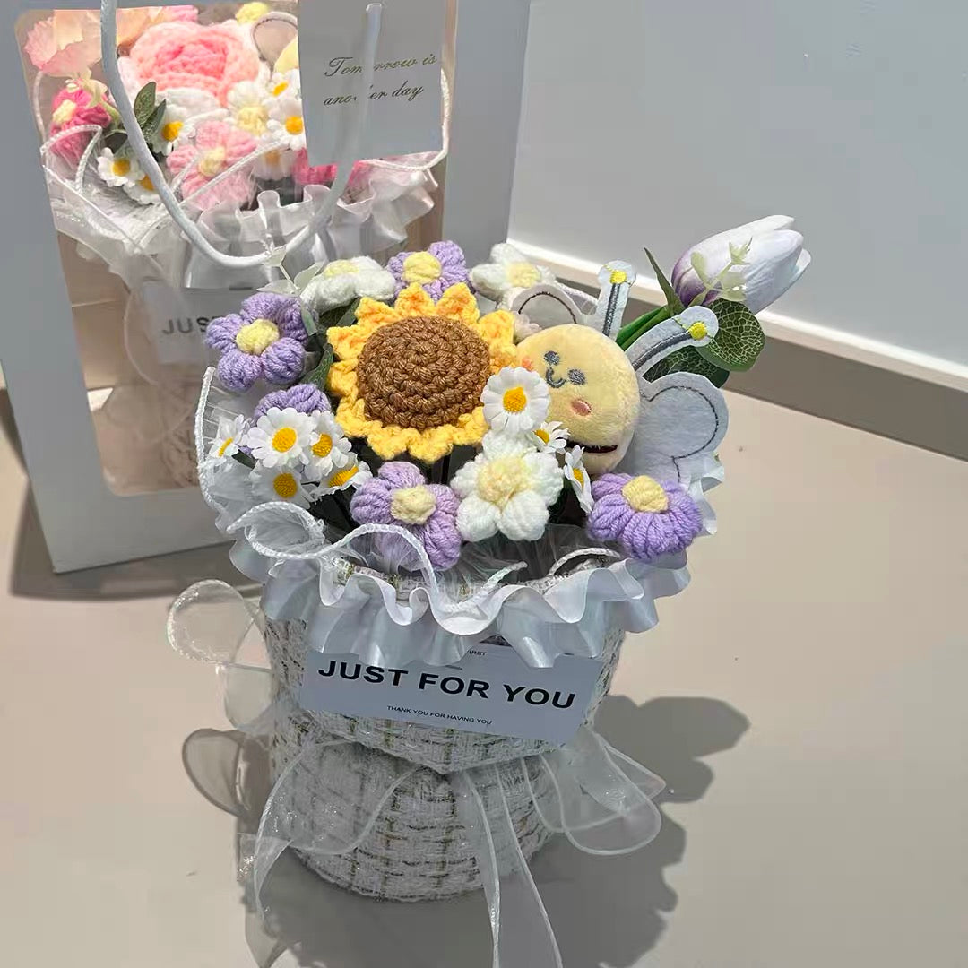 Honey Bee Crochet Bouquet