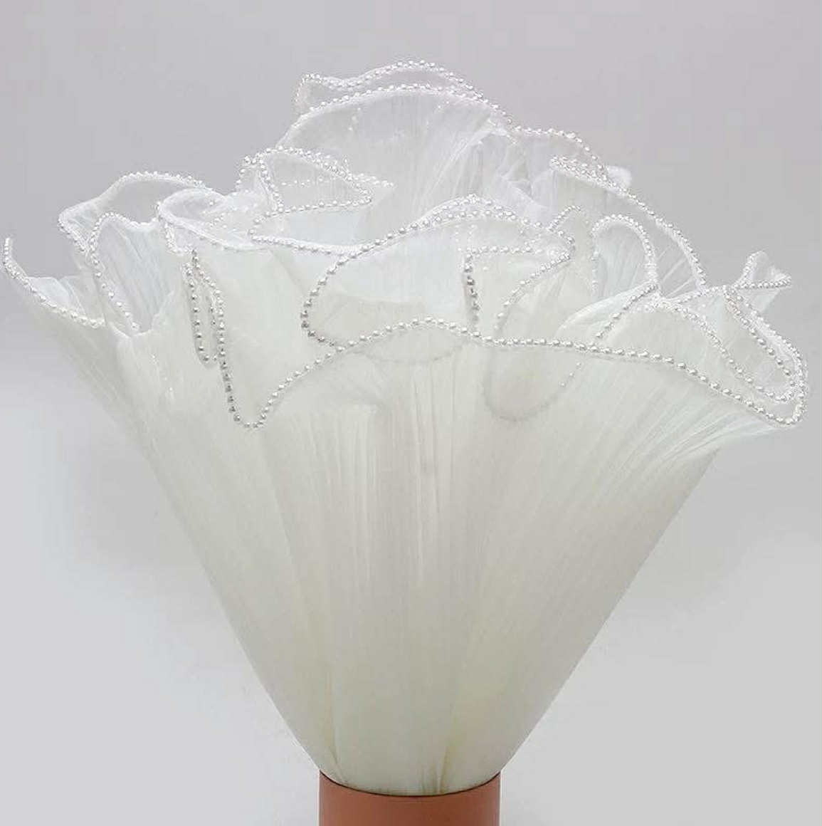 Spray yarn pearl wrap