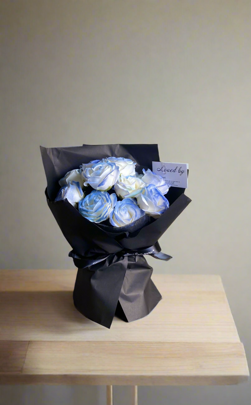 Ivory Sky Rose Bouquet