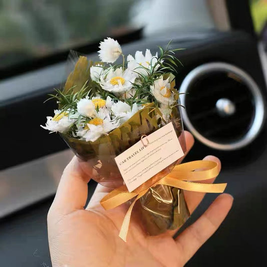 Mini Daisy Bouquet