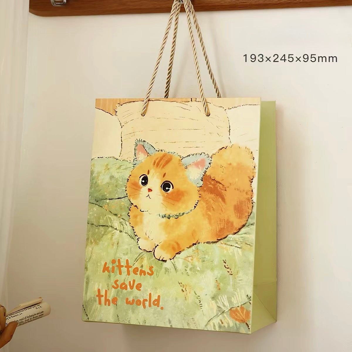 Meow & Co. Gift Bag