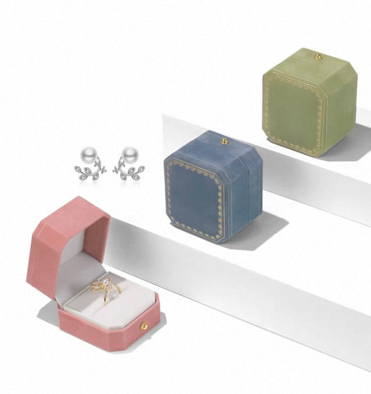 Velvet Ring Box