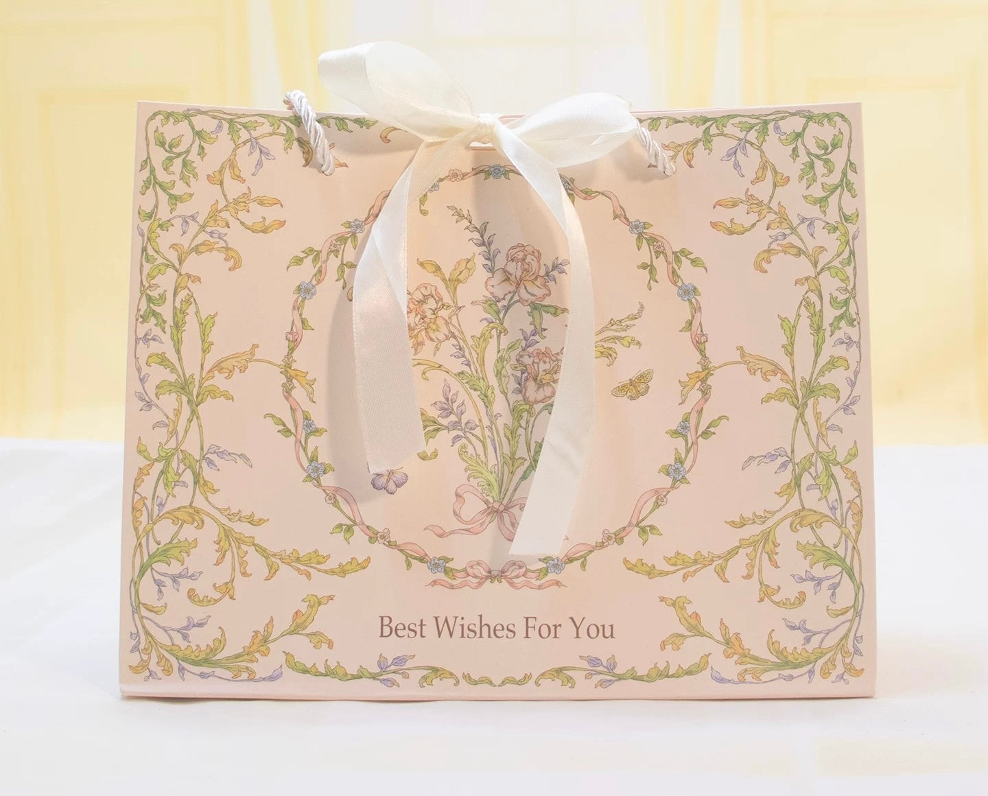 Vintage Floral Gift Bag