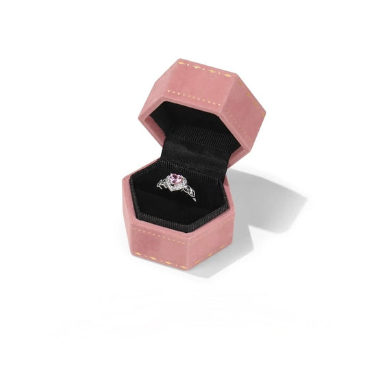 Diamond cut ring box