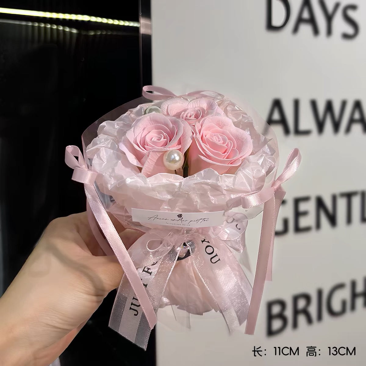 Luxe Pearl Rose Bouquet