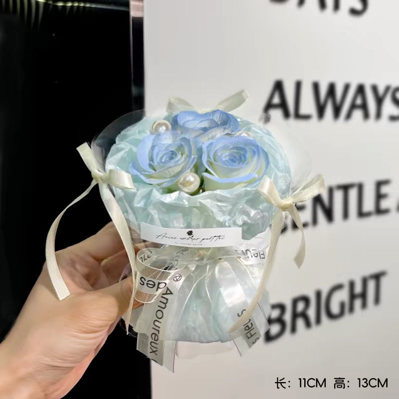 Luxe Pearl Rose Bouquet