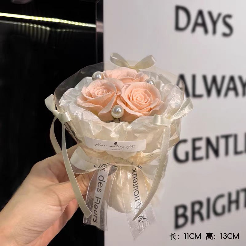Luxe Pearl Rose Bouquet