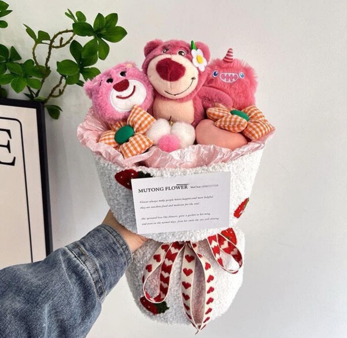 Lotso Bouquet