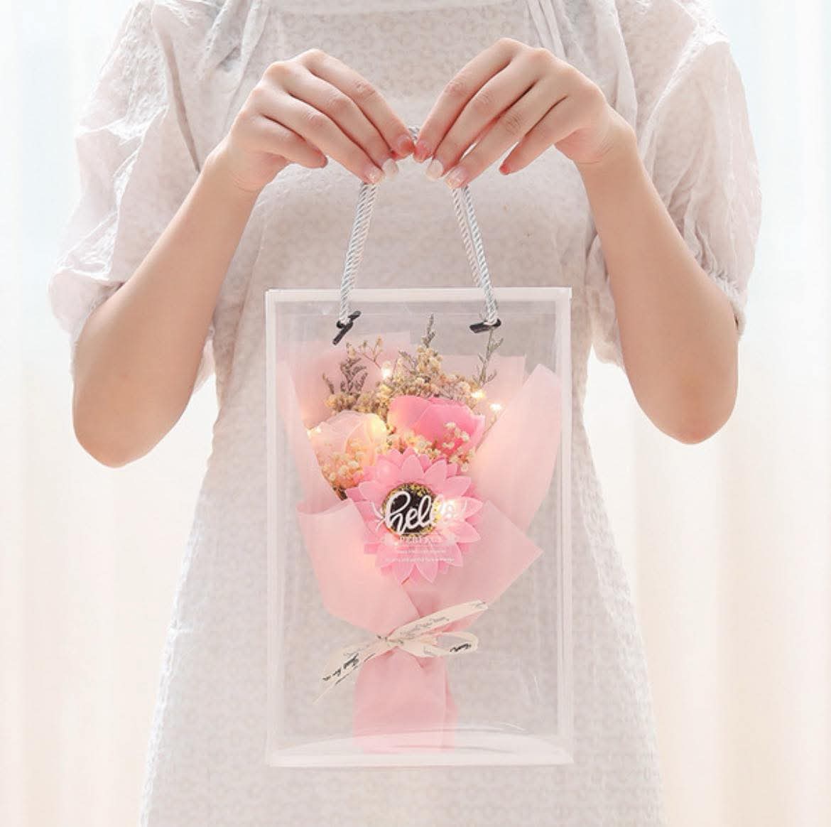 Luxe Aura Acrylic Bouquet