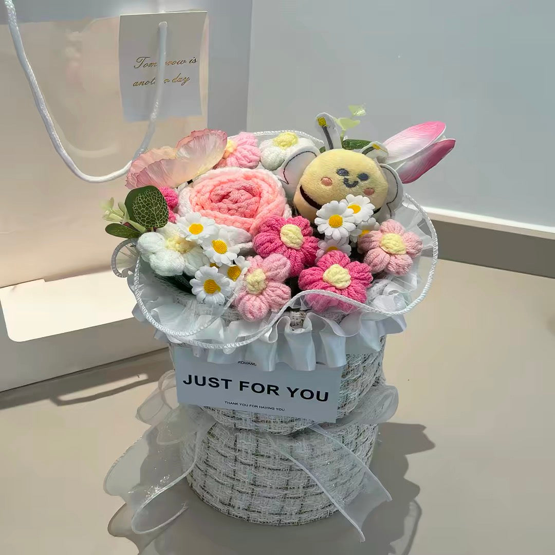 Honey Bee Crochet Bouquet