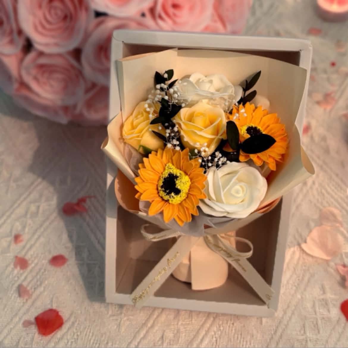 Elara Bouquet