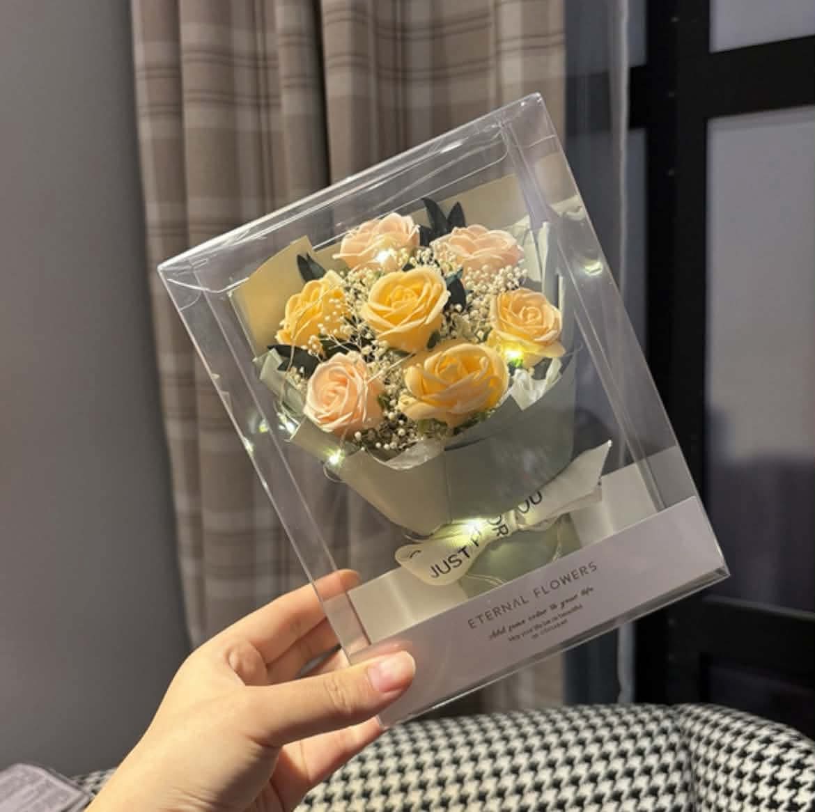 Crystal Floral Bouquet(with light)