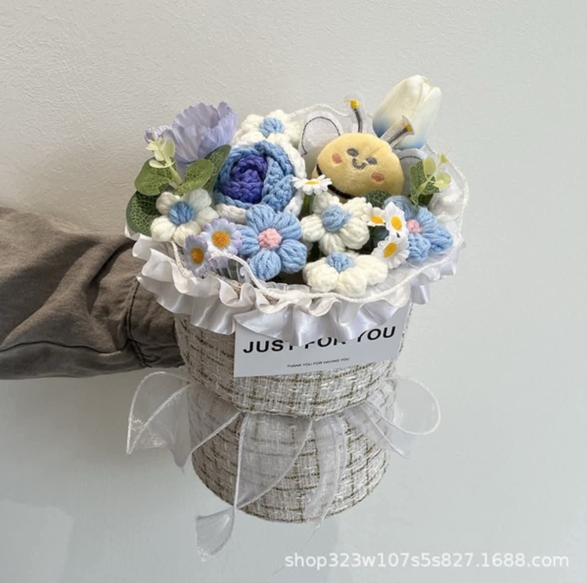 Honey Bee Crochet Bouquet